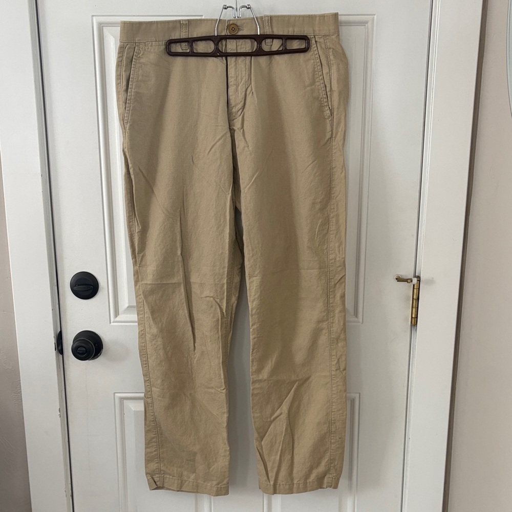 Gap Men’s Tan Linen Pants